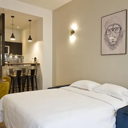 Pick A Flat - Rue De Navarin Apartment / Place Saint Georges * Paris